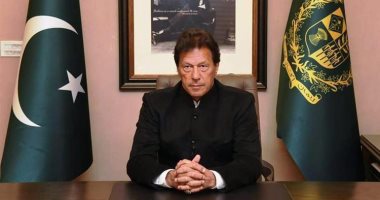 اشتباكات بين أنصار عمران خان والشرطة الباكستانية لمنع اعتقال رئيس الوزراء