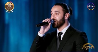متسابق الدوم مصطفى ذكري يغني للمرة الثانية في نصف النهائي "ما بيسألش عليّ أبدا"