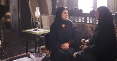 نيللى كريم وجومانا مراد فى كواليس مسلسل "عملة نادرة"