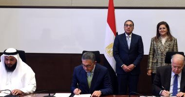 مدبولى يشهد توقيع مذكرة إنشاء مركز القاهرة المالى الدولى بالعاصمة الإدارية