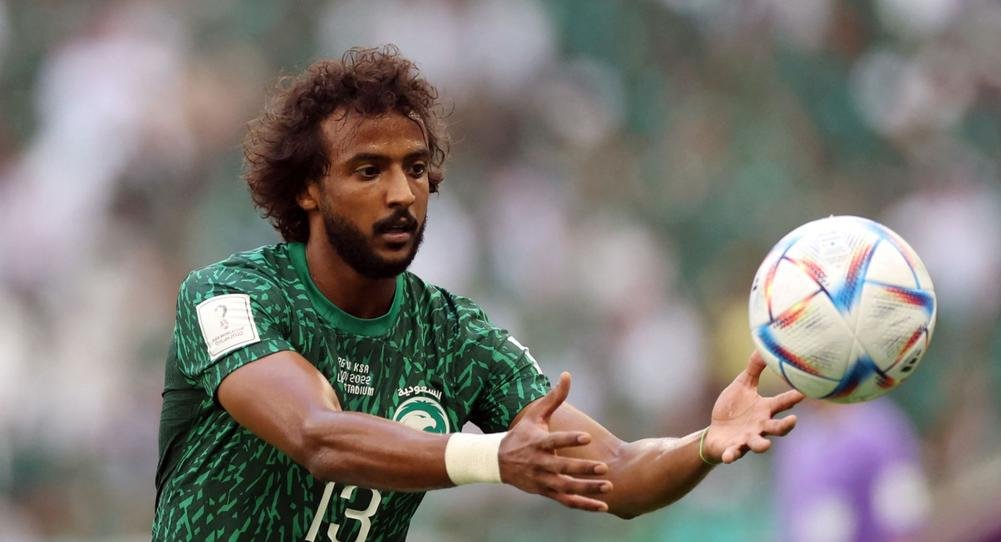 غائب منذ كأس العالم.. تقارير سعودية تكشف موعد عودة ياسر الشهراني من الإصابة