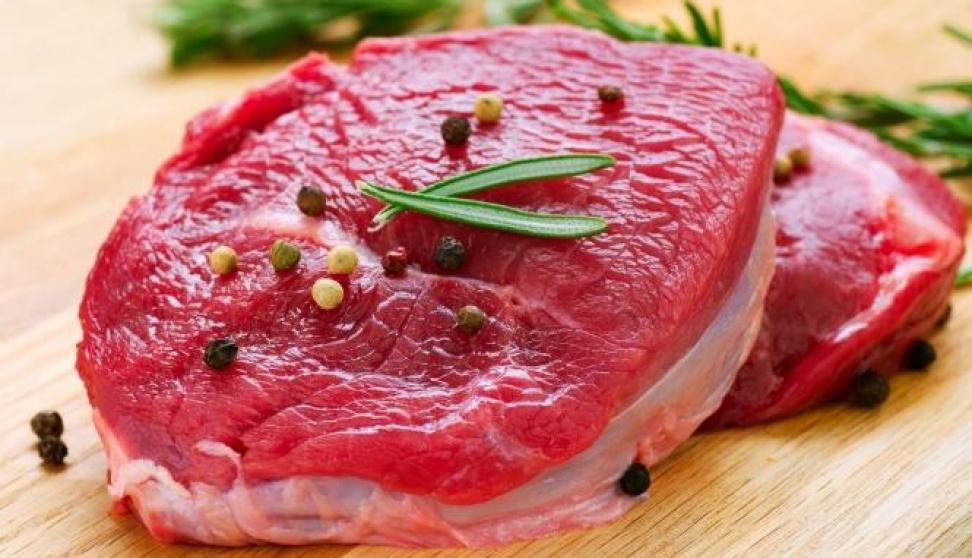 أسعار اللحوم خلال بداية تعاملات اليوم السبت 25 مارس 2023