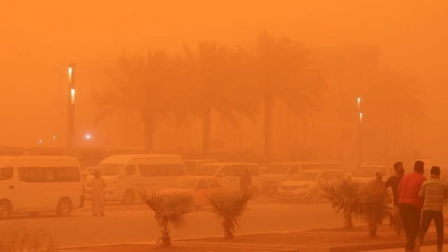 عاصفة رملية وكتل هوائية قادمة من الصحراء.. الأرصاد تكشف عن تفاصيل طقس اليوم