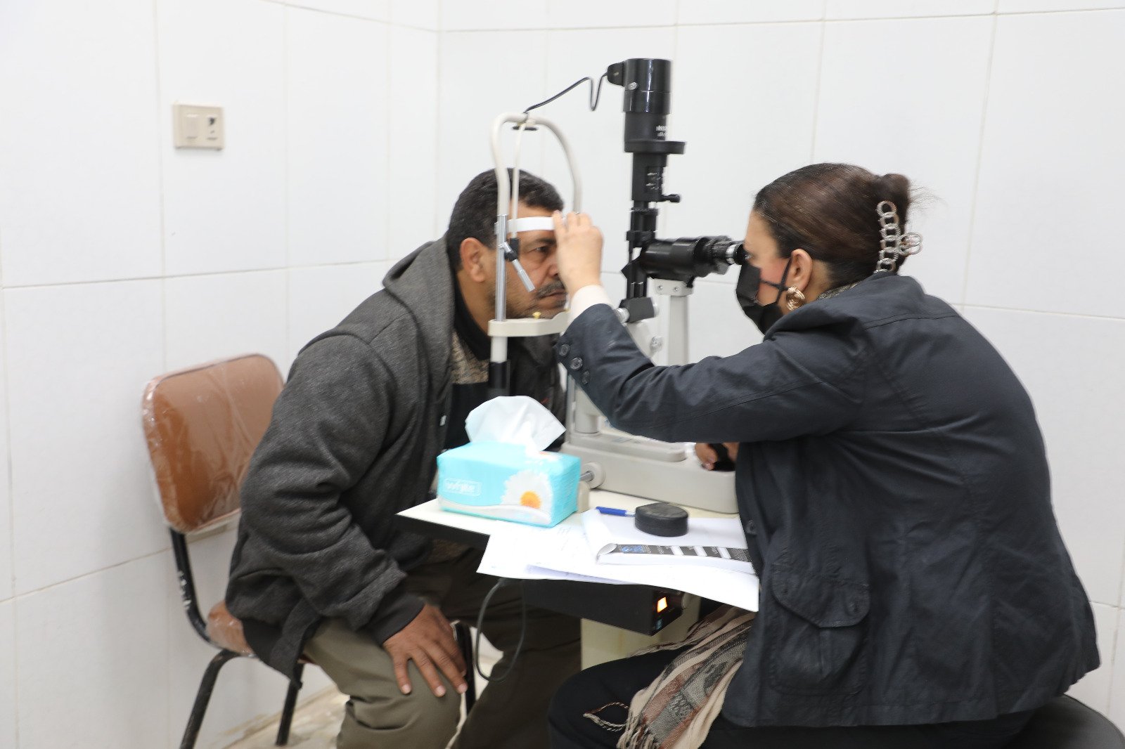 حملة للكشف المجاني على أمراض العيون لموظفي ديوان محافظة القاهرة