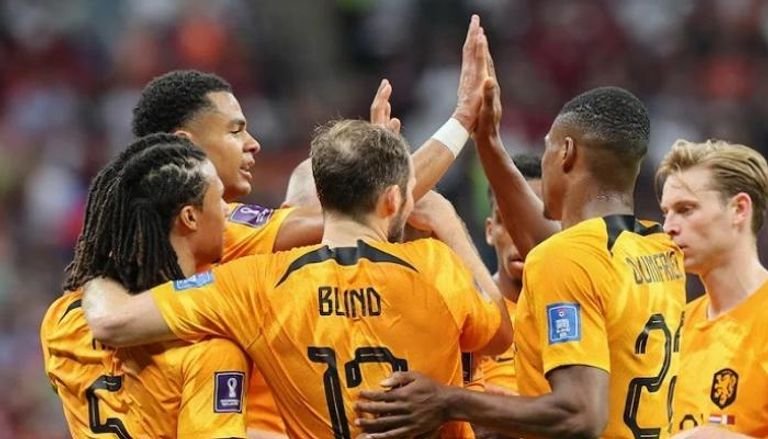 عدوى فيروسية تحرم منتخب هولندا من 5 لاعبين أمام فرنسا بتصفيات يورو 2024