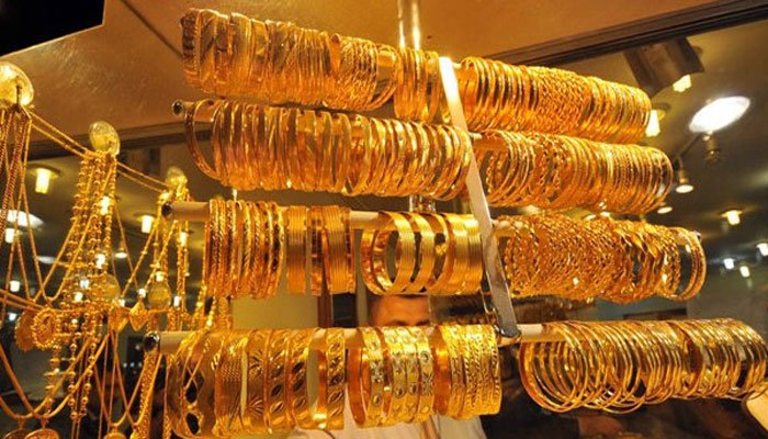 سعر الذهب الآن.. استقرار حذر في بداية التعاملات وعيار 21 يسجل 1865 جنيها