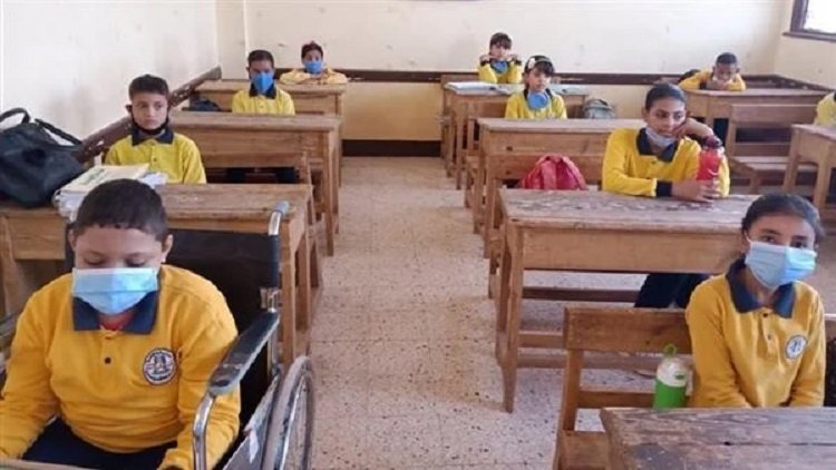 وزير التعليم يكشف خطة الحكومة لتعيين 150 ألف معلم