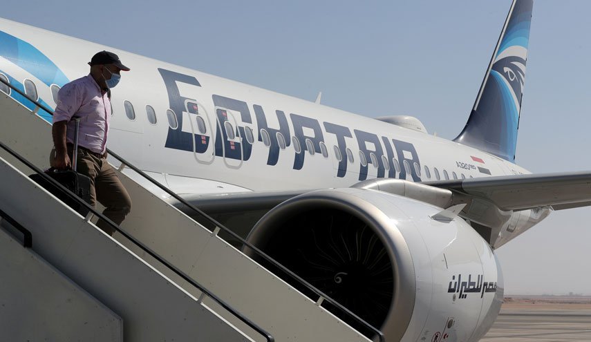 بسبب التوقيت الصيفي.. تغيير مواعيد إقلاع رحلة مصر للطيران إلى بيروت