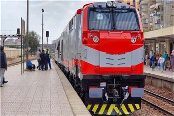 السكة الحديد تكشف مواعيد القطارات المكيفة والروسي من الإسكندرية حتى أسوان اليوم