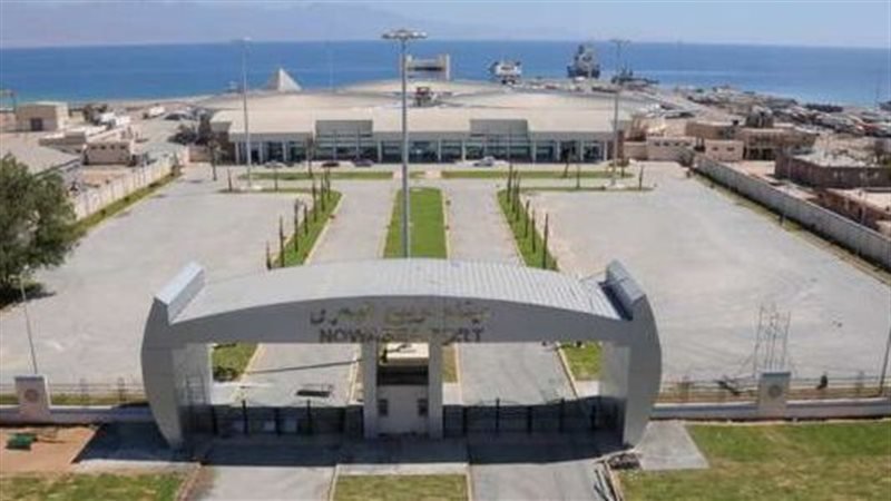 عاجل | إغلاق ميناء نويبع البحري بجنوب سيناء لسوء الأحوال الجوية