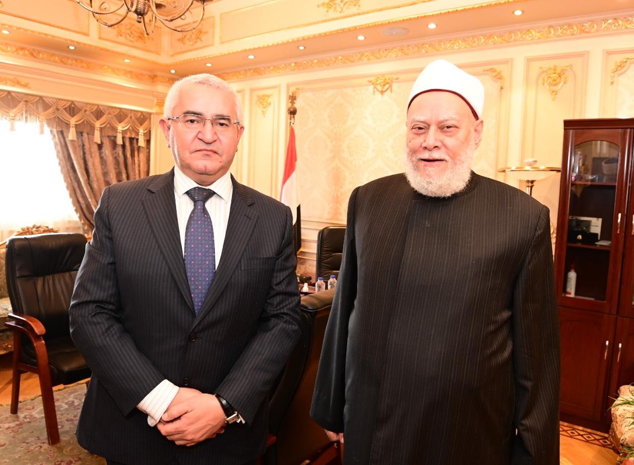 علي جمعة يستقبل سفير أذريبجان بمجلس النواب لبحث سبل التعاون