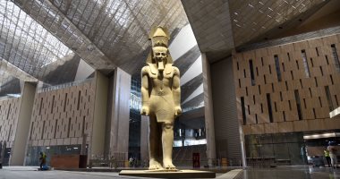 فيديو يكشف انتظام الزيارات بالمتحف المصرى الكبير وعدم تأثر البهو بالأمطار