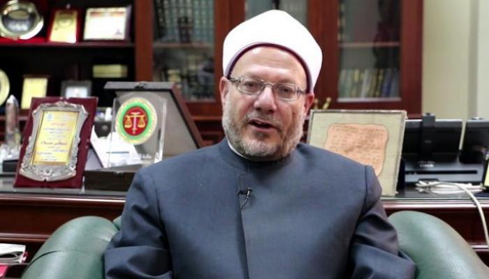مفتي الجمهورية يحسم الجدل حول مشروعية الاعتكاف في المسجد