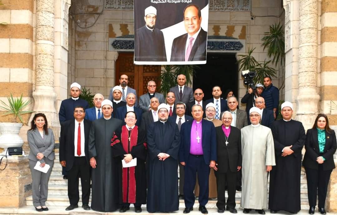 قيادات الكنيسة الإنجيلية يهنئون وزير الأوقاف بعيد الفطر المبارك