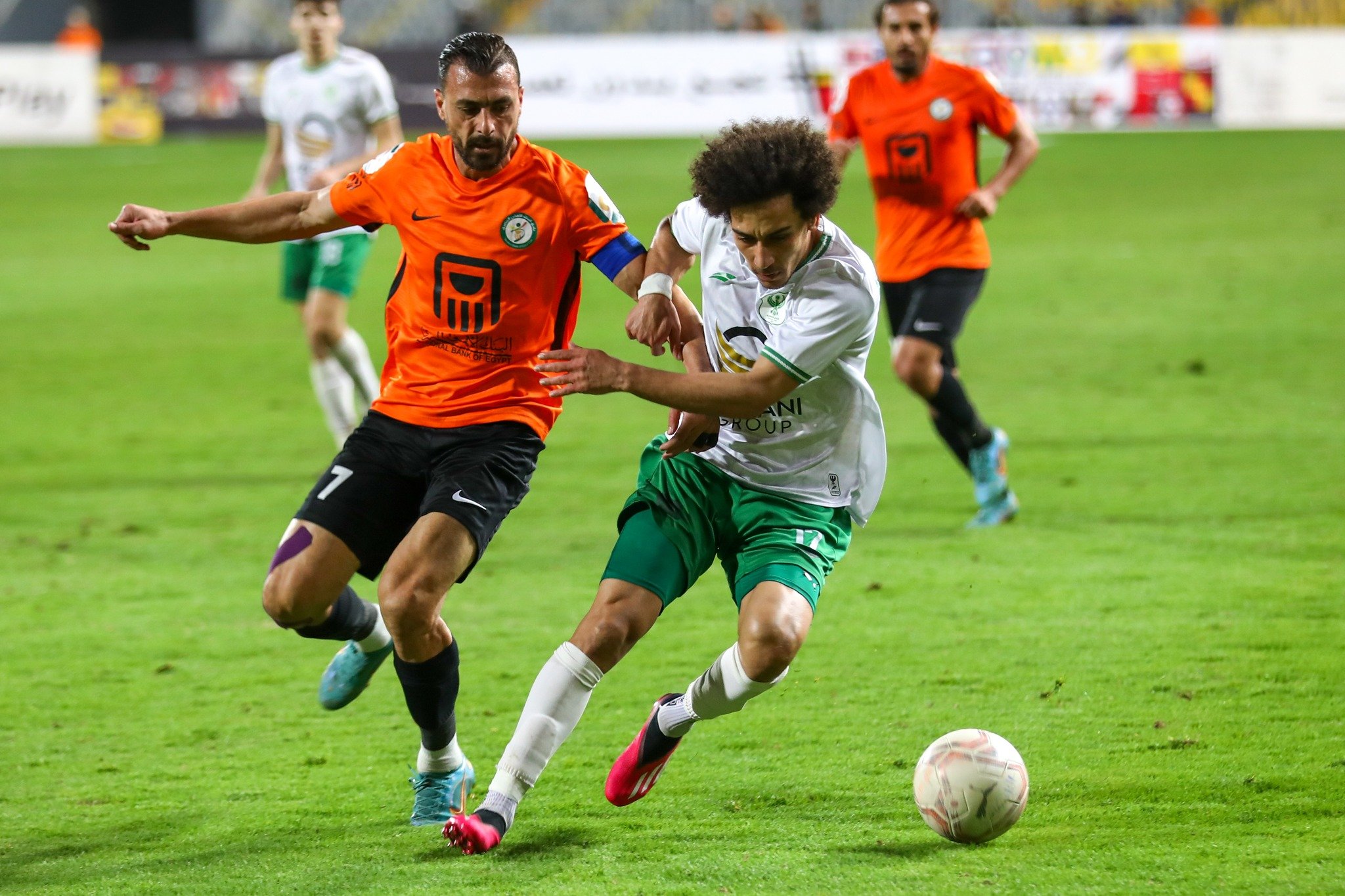 المصري يتعادل مع البنك الأهلي بدون أهداف في الدوري الممتاز