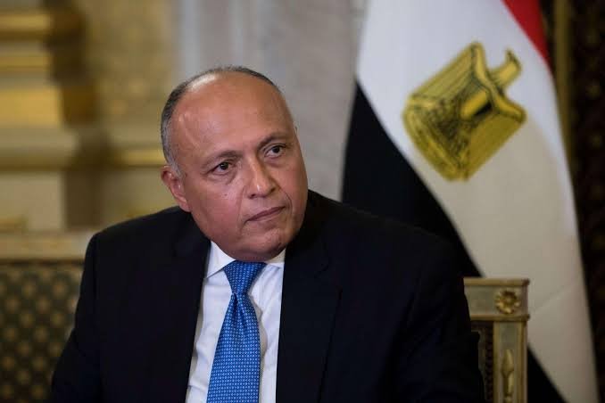 مصطفى بكري: طرحت على وزير الخارجية شكوى اليمنيين من جراء القرارات الخاصة بالتأشيرة والإقامة