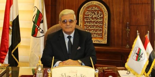 رئيس النيابة الإدارية يهنئ السيسي بعيد الفطر المبارك