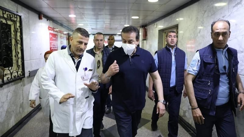 وزير الصحة يتفقد 3 مستشفيات بالقاهرة والجيزة