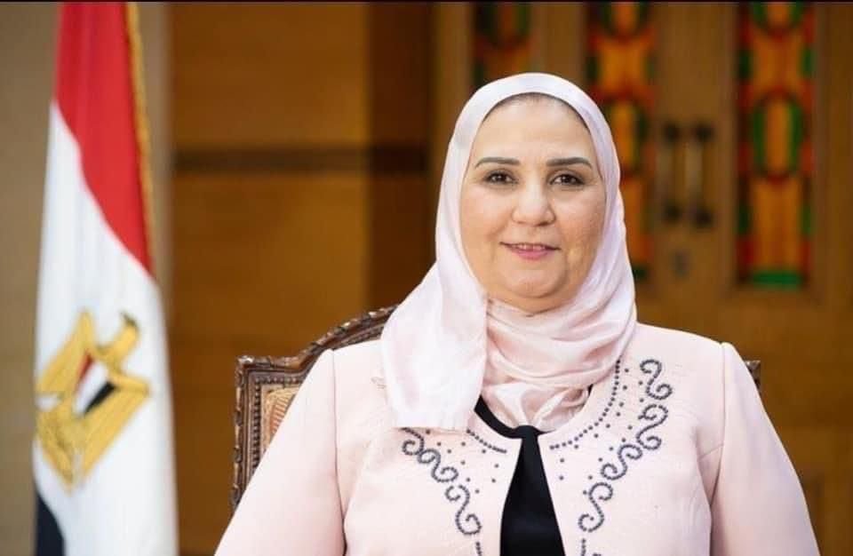 وزيرة التضامن: قدمنا مساعدات لـ30 ألف أسرة بـ18 محافظة