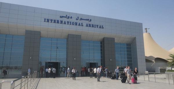 تطوير مطاري الغردقة وبرج العرب في مناقشات وزير الطيران ووفد «JICA»