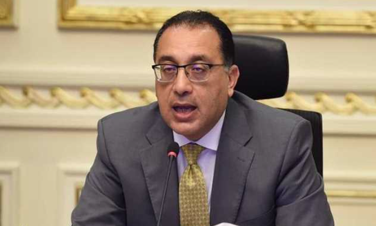 رئيس الوزراء يهنئ الشعب المصري والأمتين العربية والإسلامية بعيد الفطر المبارك