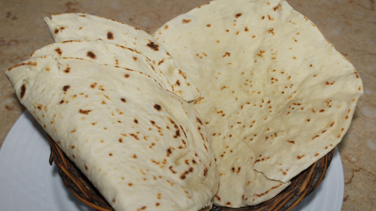 طريقة صنع الخبز السوري الرقيق