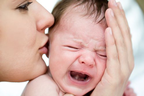 أعراض و حلول لانسداد الانف الخلقي عند الاطفال