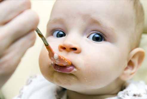 اطعمة الاطفال الرضع