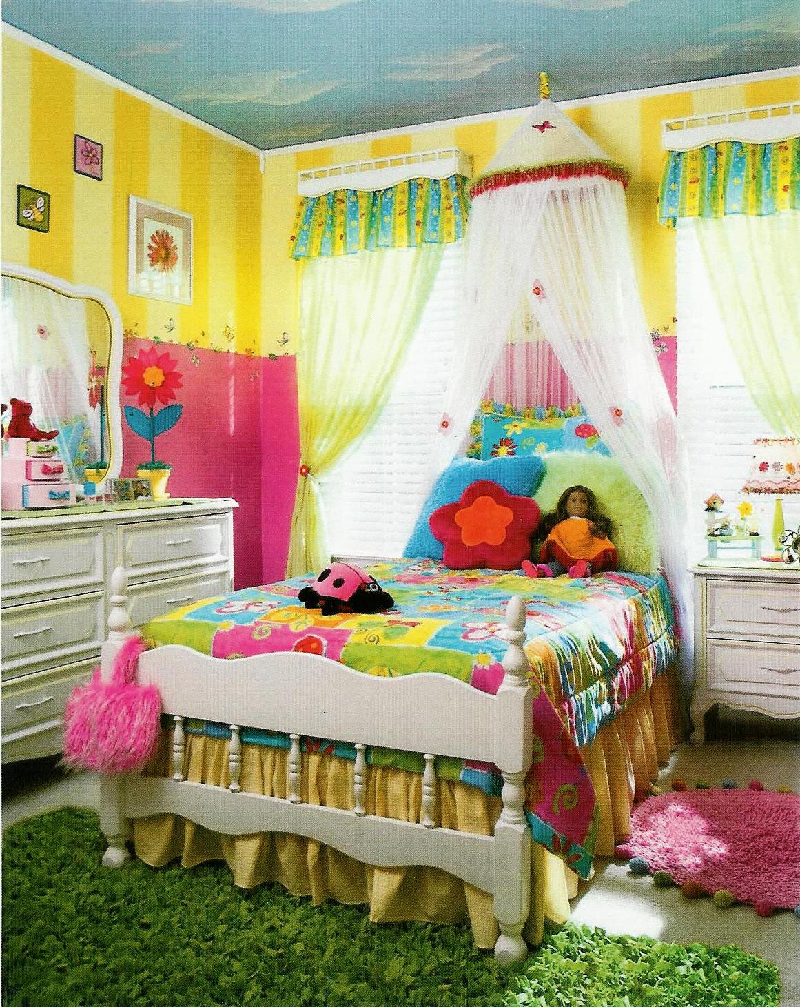 غرف نوم اطفال ملونة