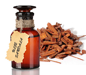 فوائد زيت خشب الورد ” Rosewood Essential Oil”
