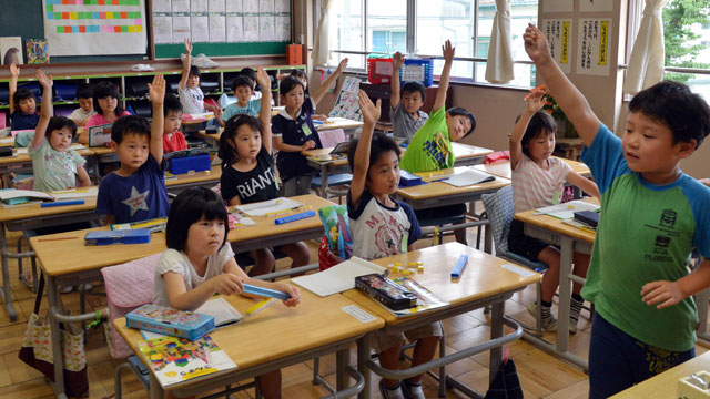 قوانين تتميز بها مدارس اليابان عن باقي مدارس العالم
