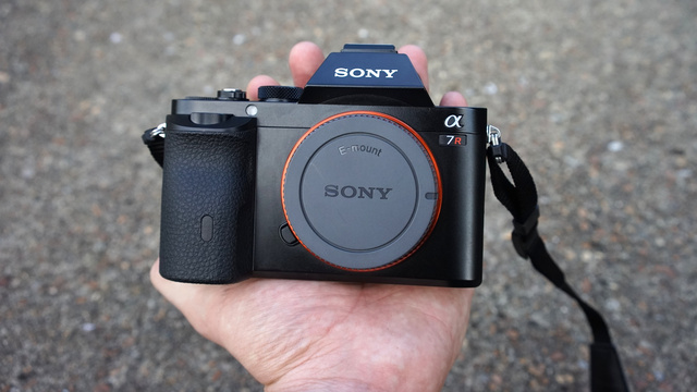 كاميرا التصوير الاحترافي سوني ايه 7 ار – Camera Sony A7R