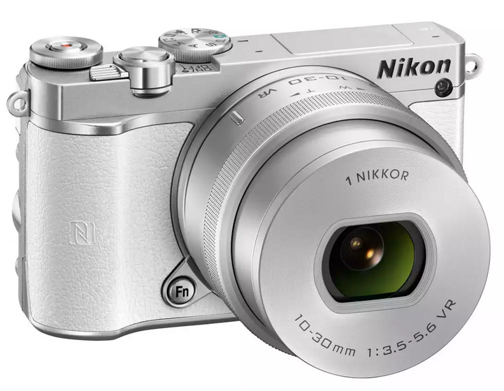 كاميرا نيكون السريعة Nikon 1 J5