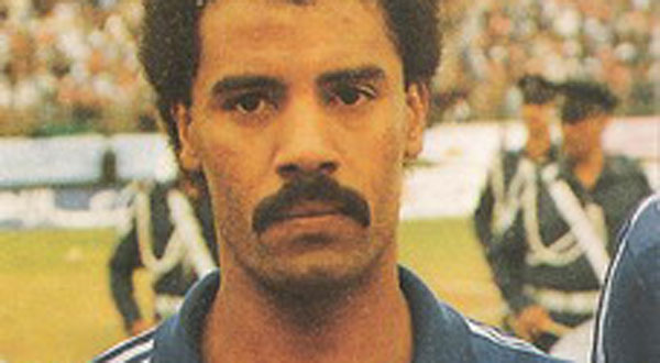 مؤيد الحداد … أحد رموز كرة القدم الكويتية