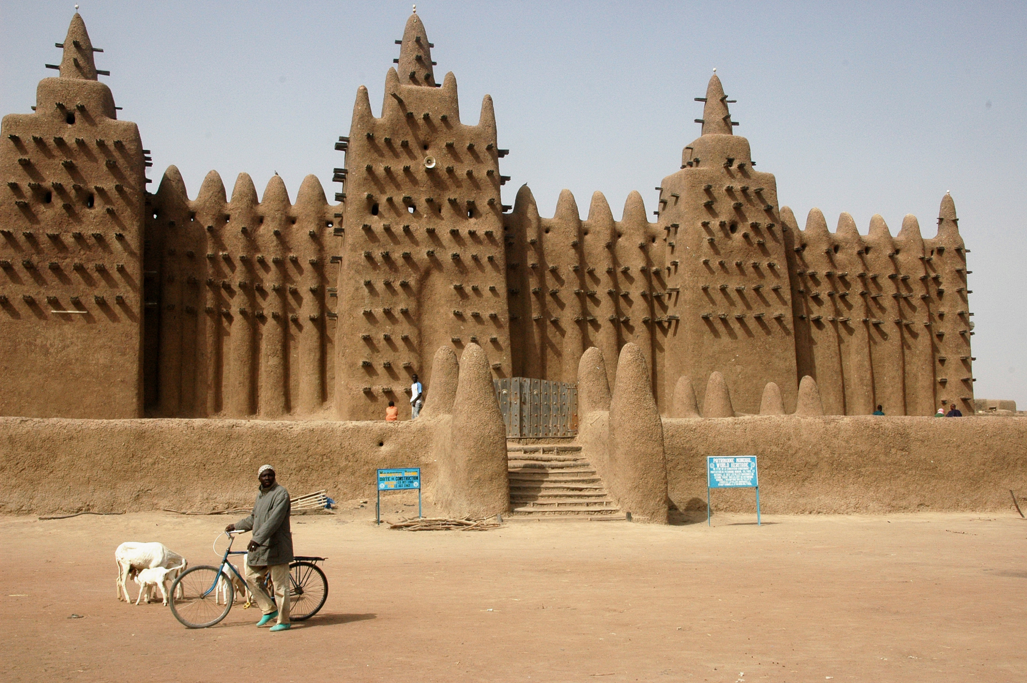 مسجد جينيه الكبير في مالي