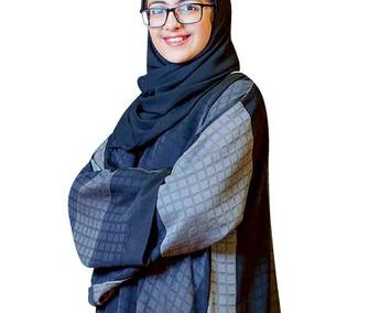 أصغر معلمة سعودية في مواقع التواصل ” منى المواش “