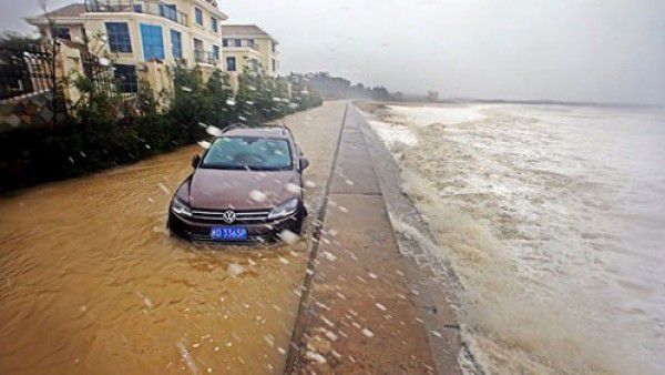 اعصار ميرانتي يصل إلى الصين