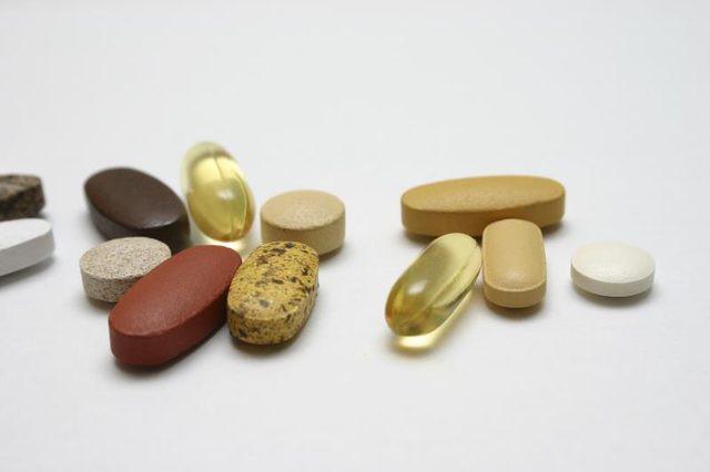 الفيتامينات التي تعزز انتاج الكولاجين