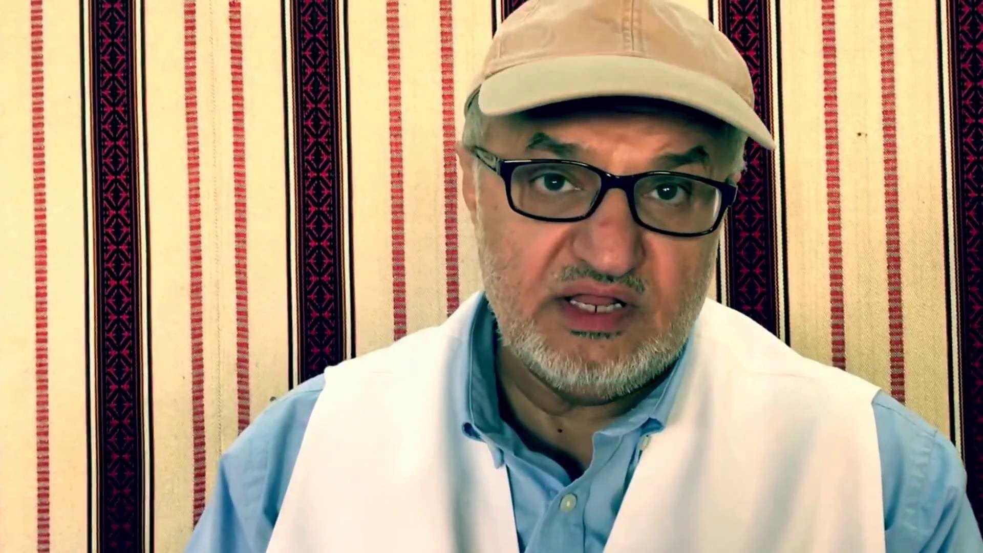 الكاتب و المؤرخ السعودي سليمان الذييب