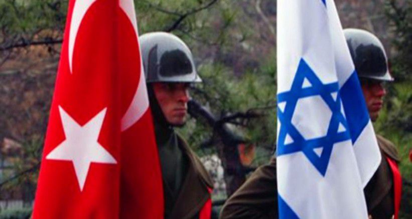 رجل يحمل سكين يحاول الهجوم على السفارة الإسرائيلية في أنقرة