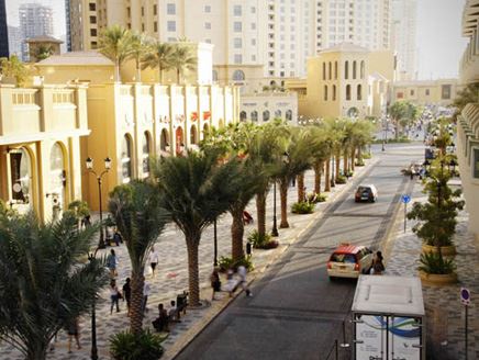 شارع JBR في دبي ( الممشى )