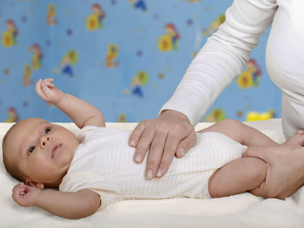 طرق منزلية لعلاج إرتجاع الحموضة عند الرضع
