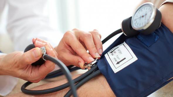 علاج فرط ضغط الدم عند الشباب
