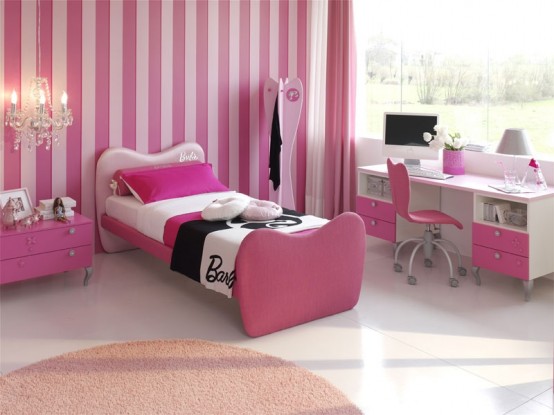 غرف نوم للبنات لونها وردي