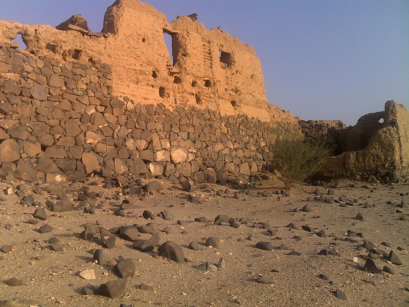 قلعة تاروت التاريخية