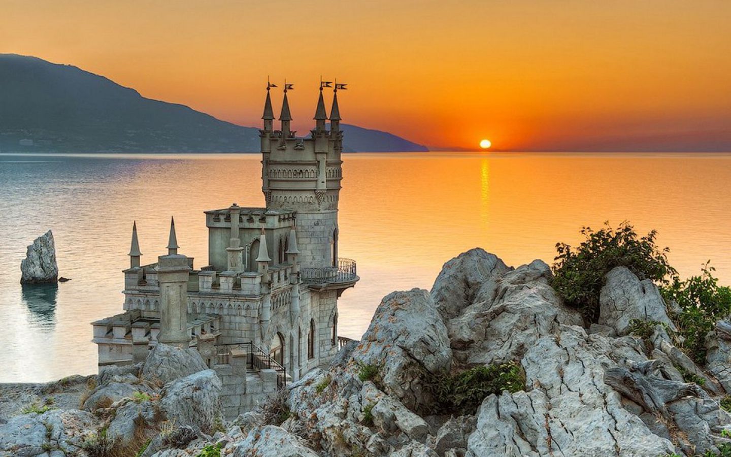 قلعة عش السنونو في يالطا في جنوب أوكرانيا