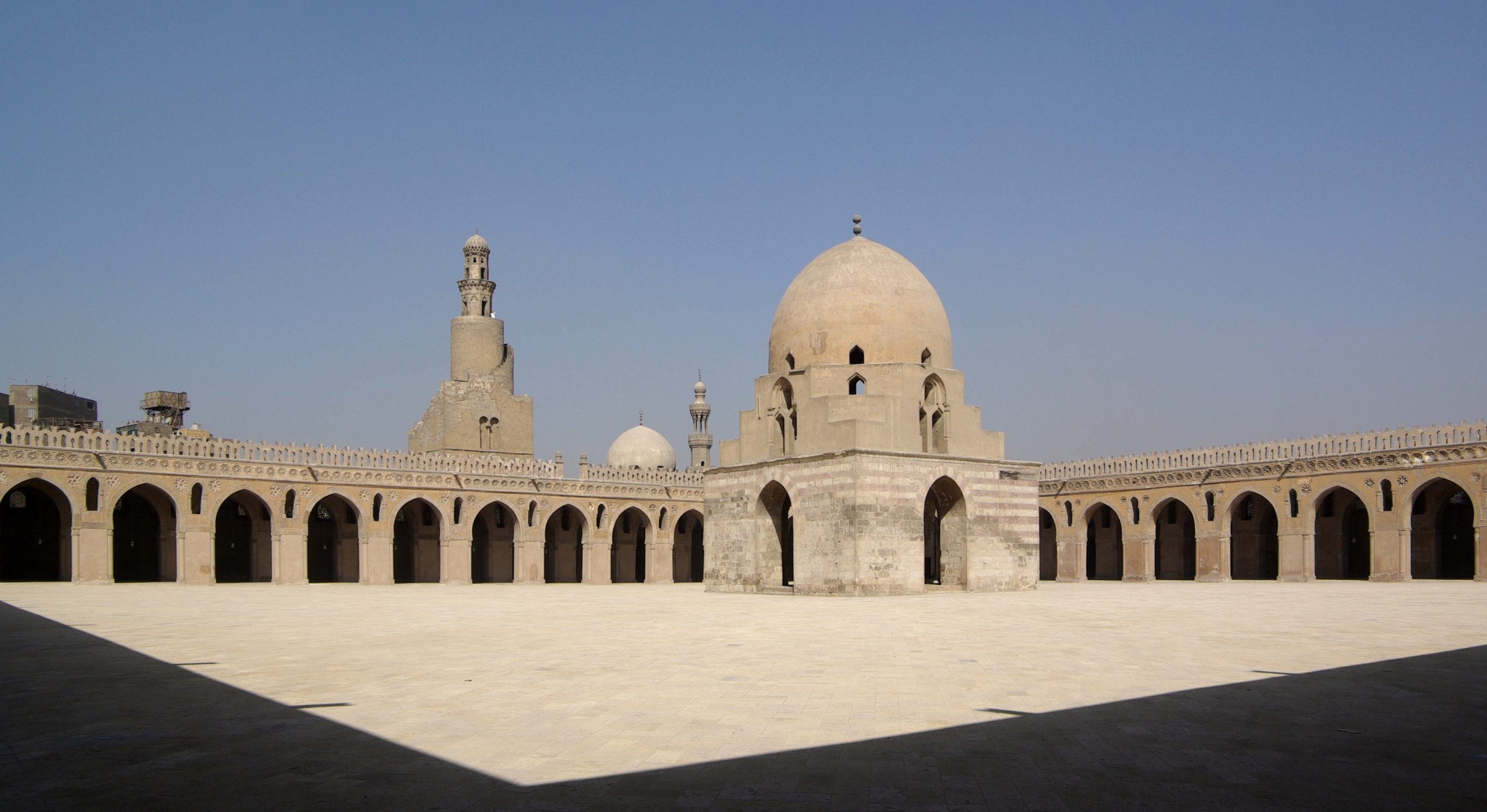مسجد ابن طولون في جمهورية مصر العربية