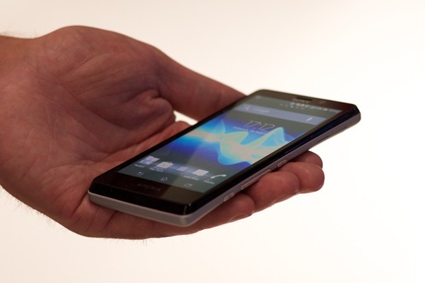 مواصفات و اسعار هاتف سوني اكسبيريا تي Sony Xperia T