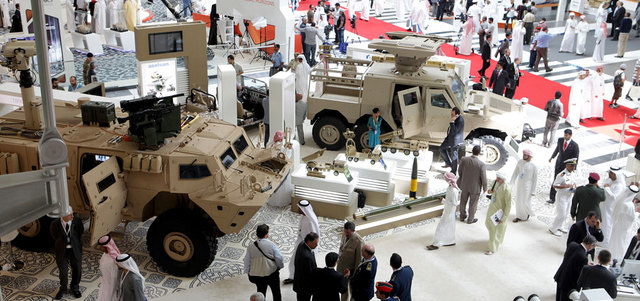 الصناعة العسكرية الاماراتية في معرض ايدكس