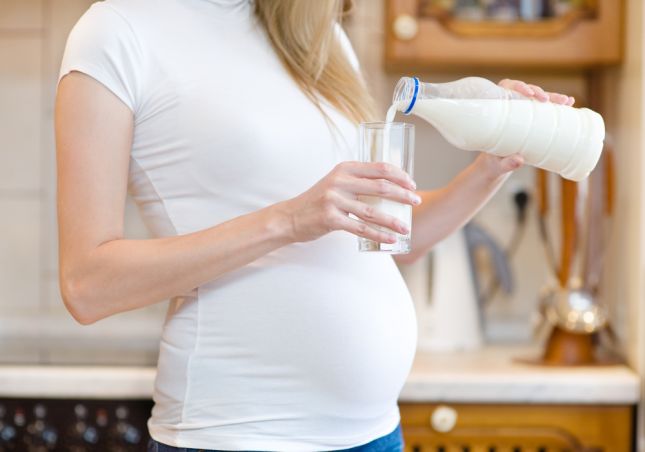 أفضل أنواع الحليب للأم الحامل